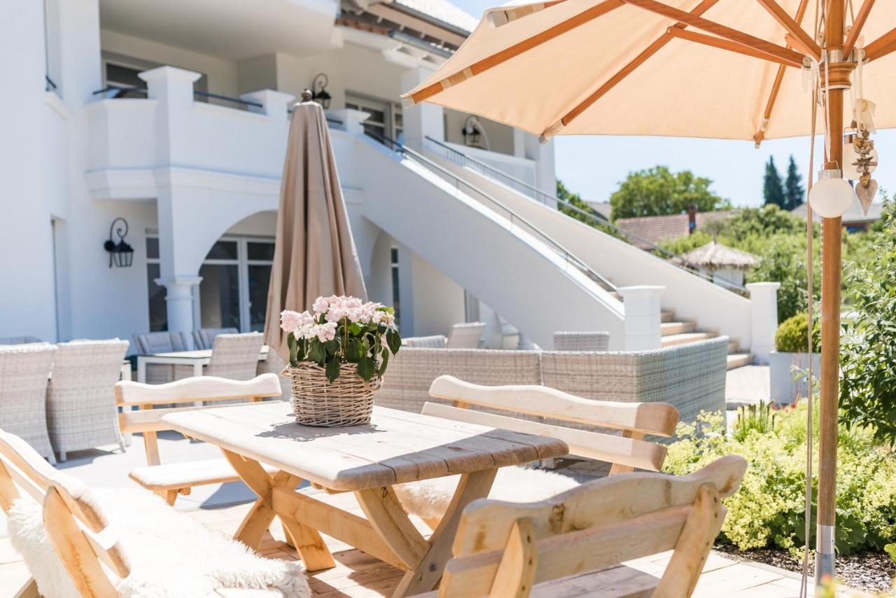 Belle Maison - Das Kleine Hotel Werbach ภายนอก รูปภาพ