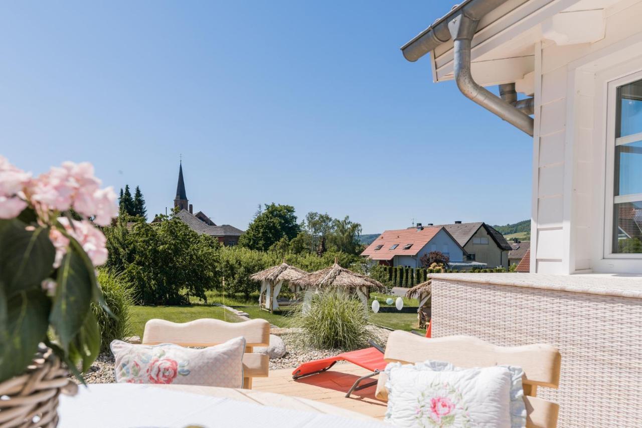 Belle Maison - Das Kleine Hotel Werbach ภายนอก รูปภาพ